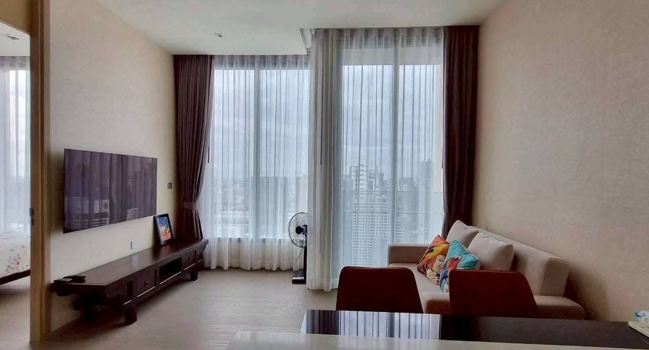For rent and for sale 1 bed condo in Watthana, Bangkok