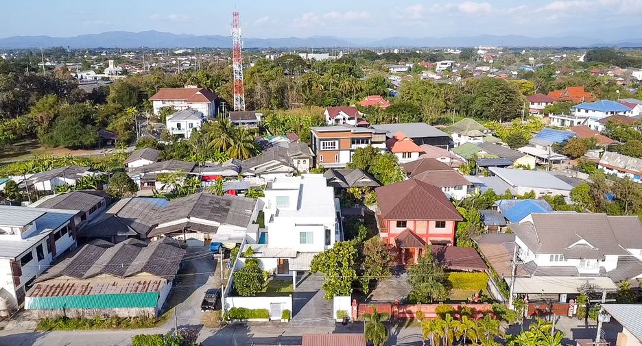 Haus zum Kauf und zur Miete mit 5 Zimmer in San Sai, Chiang Mai