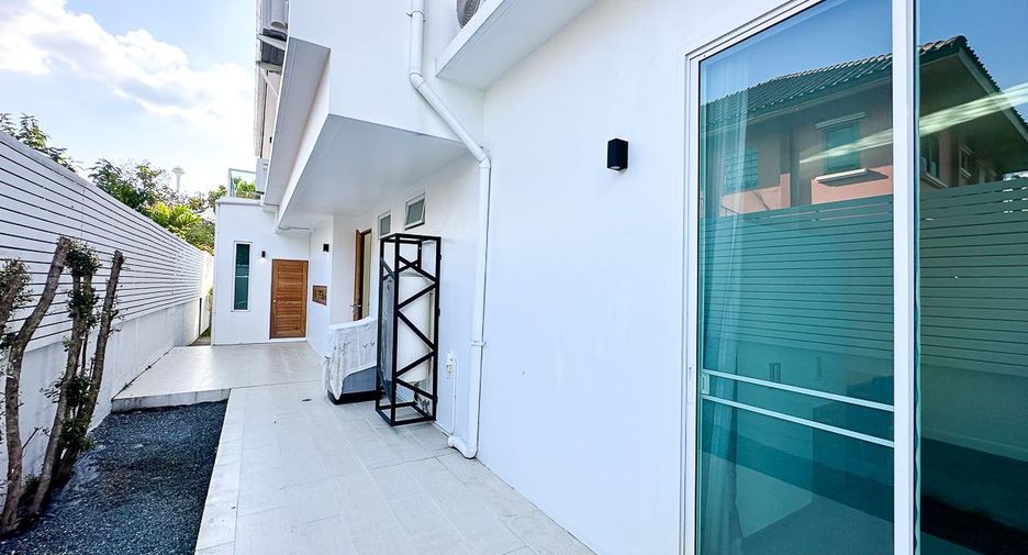 Haus zum Kauf und zur Miete mit 5 Zimmer in San Sai, Chiang Mai