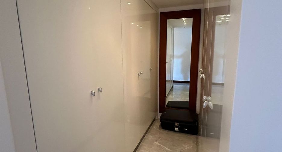 Аренда и продажа 3 спальни кондо в Банг Ламунг, Чонбури