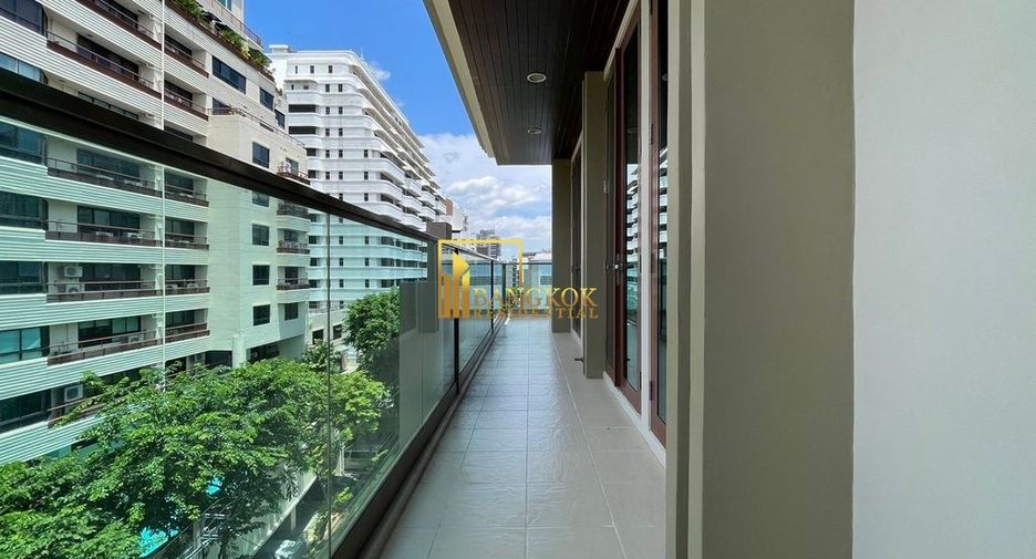 For rent 3 ベッドルーム condo in Khlong Toei, Bangkok