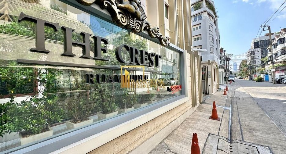 For rent 3 ベッドルーム condo in Khlong Toei, Bangkok