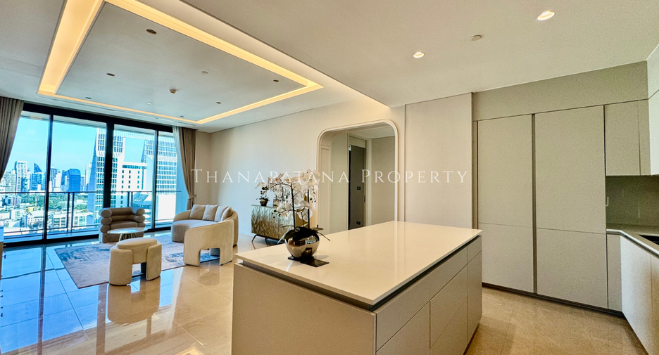 For rent and for sale 2 bedrooms condo in Pathum Wan, Bangkok