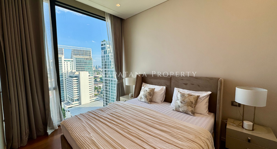 For rent and for sale 2 bedrooms condo in Pathum Wan, Bangkok