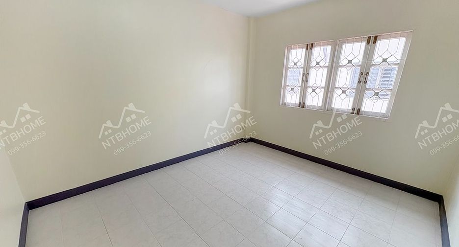For sale 2 bedrooms townhouse in Bang Bua Thong, Nonthaburi
