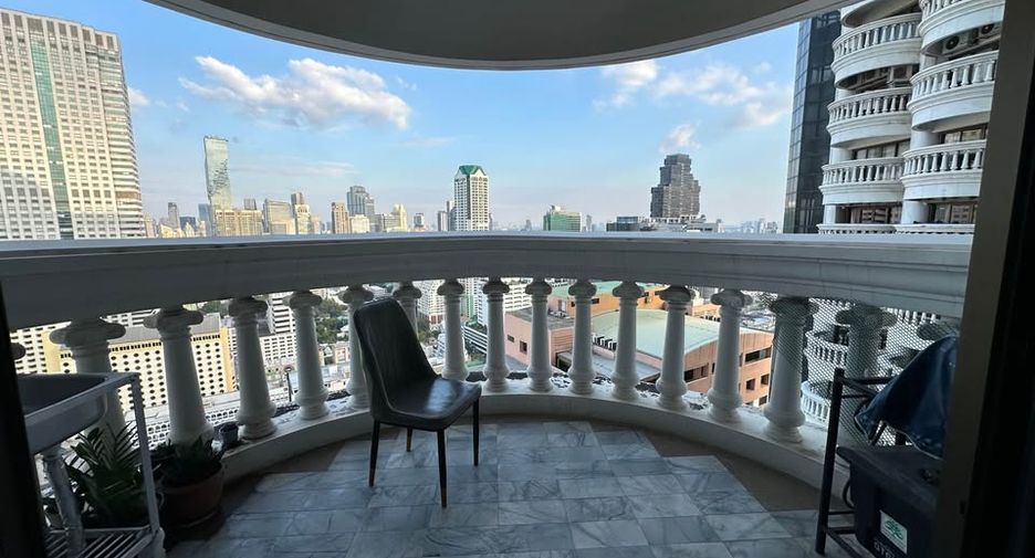 For rent 2 ベッドルーム condo in Bang Rak, Bangkok