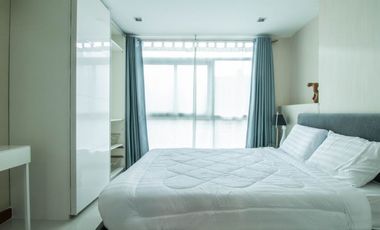 Продажа 1 кровать кондо в Пхра Кханонг, Бангкок