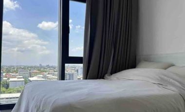 Wohnung zur Miete und zum Kauf mit 1 Zimmer in Phra Khanong, Bangkok