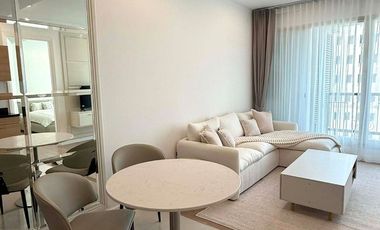 Wohnung zur Miete und zum Kauf mit 1 Zimmer in Pathum Wan, Bangkok