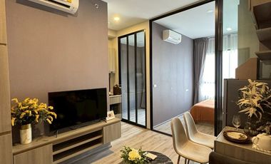 Condo en alquiler de 1 habitaciones en Bang Na, Bangkok
