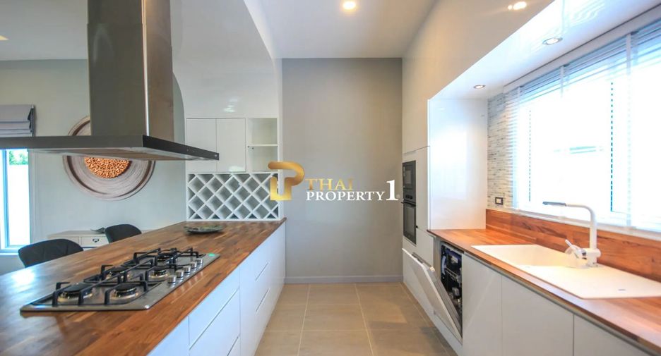 Villa zum Kauf mit 5 Zimmer in Hua Hin, Prachuap Khiri Khan