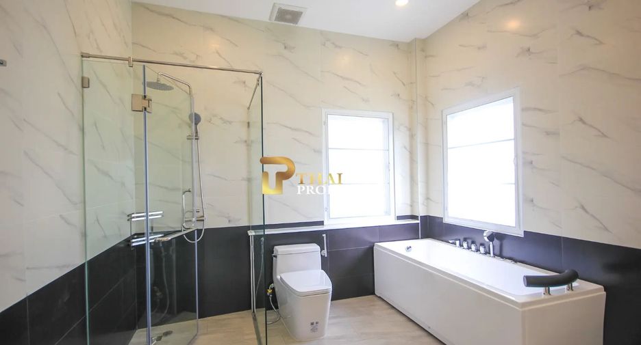 Villa zum Kauf mit 3 Zimmer in Hua Hin, Prachuap Khiri Khan