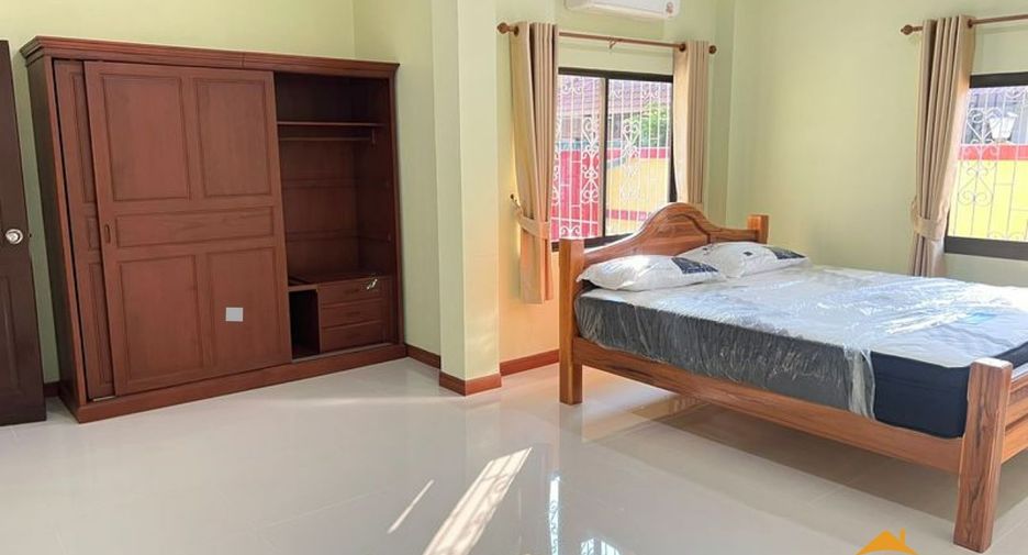 For rent 4 bedrooms house in Bang Lamung, Chonburi