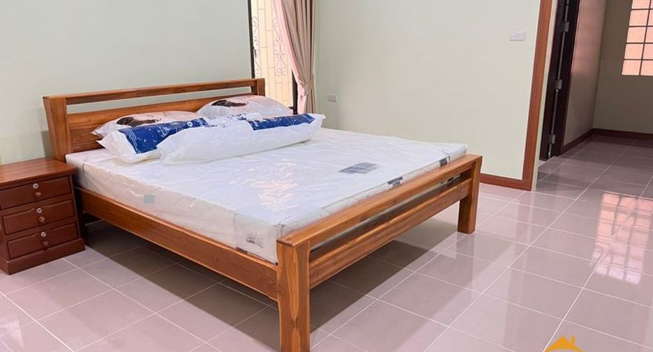 For rent 4 bedrooms house in Bang Lamung, Chonburi