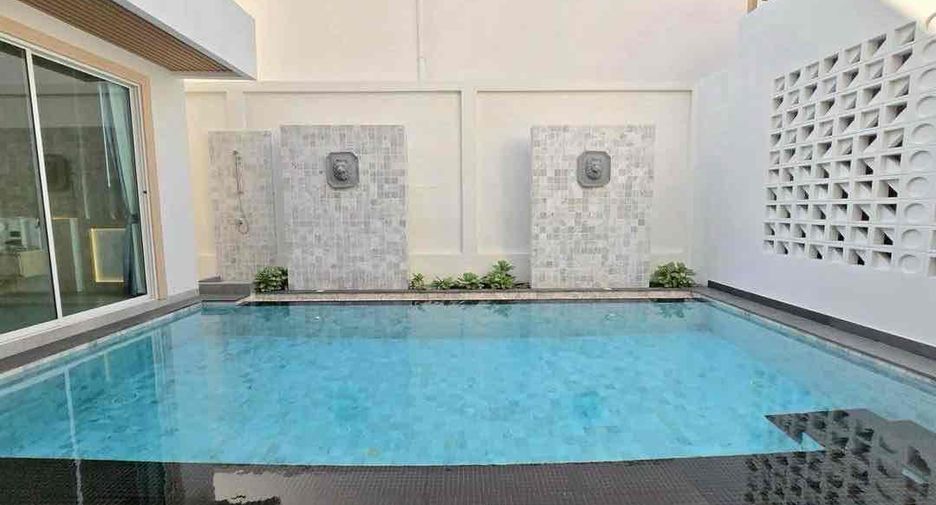 For sale and for rent 3 bedrooms villa in Bang Lamung, Chonburi