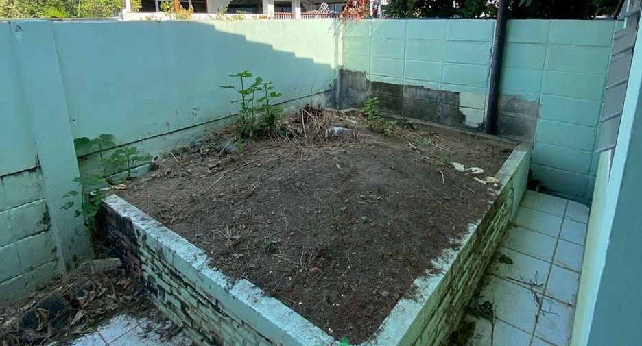 For sale 2 bedrooms house in Mueang Nonthaburi, Nonthaburi