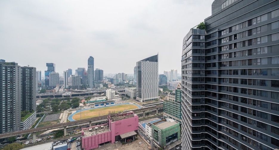 For sale 1 bed condo in Watthana, Bangkok