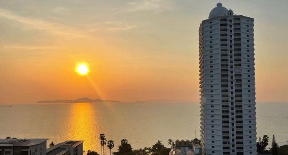 出售 1 卧室 公寓 在 Bang Lamung, Chon Buri