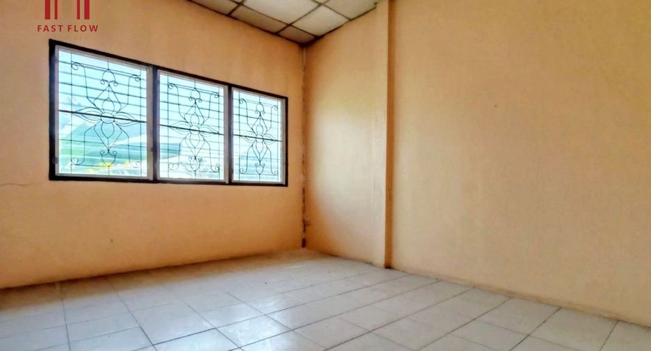 For sale 2 bedrooms townhouse in Sai Mai, Bangkok