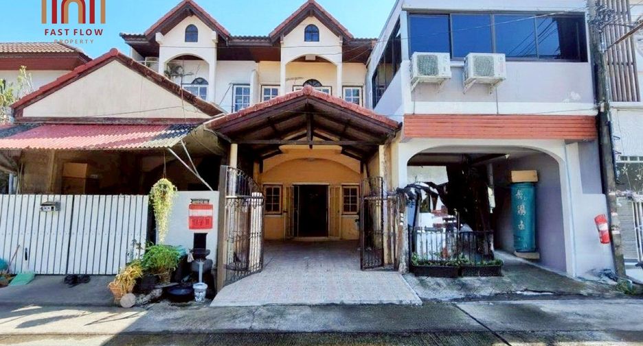 For sale 2 bedrooms townhouse in Sai Mai, Bangkok