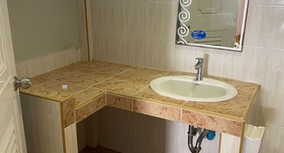 À vendre 4 chambres maison à Bang Lamung, Chonburi