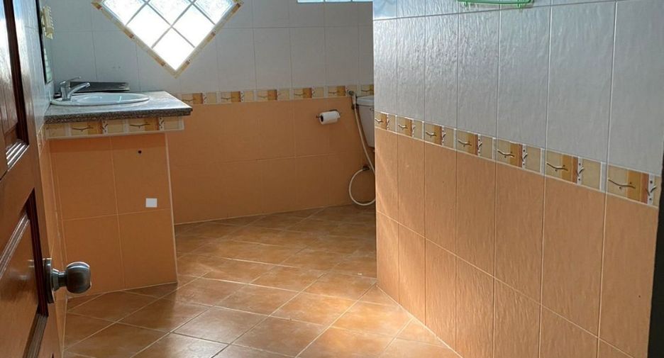 À vendre 4 chambres maison à Bang Lamung, Chonburi