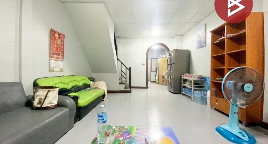 出售 2 卧室 联排别墅 在 Khan Na Yao, 曼谷