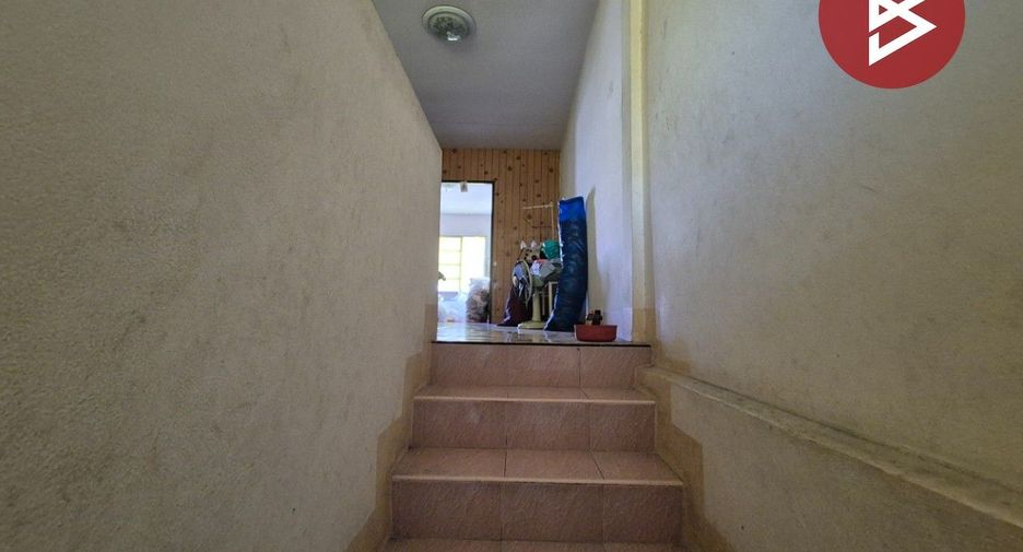 For sale 2 bedrooms retail Space in Bang Sao Thong, Samut Prakan