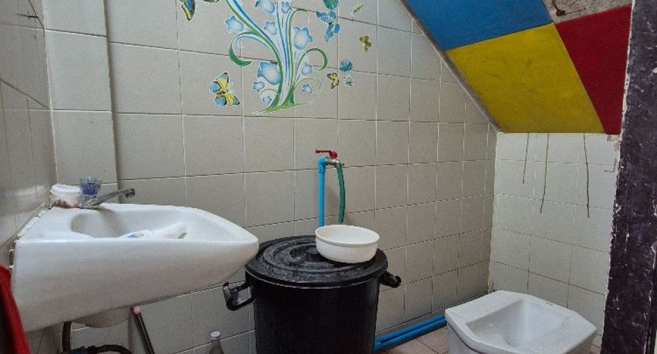 For sale 2 bedrooms retail Space in Bang Sao Thong, Samut Prakan