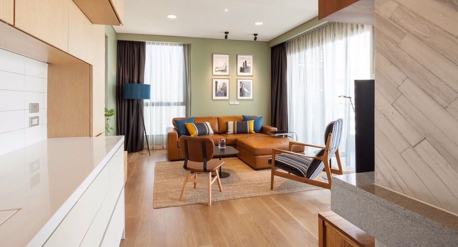 For sale 1 bed condo in Khlong Toei, Bangkok