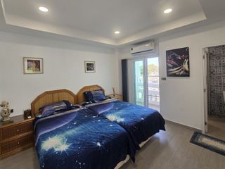 Продажа 4 спальни кондо в Банг Ламунг, Чонбури