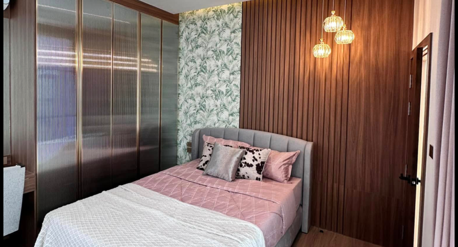 For sale 5 ベッドルーム villa in Bang Lamung, Chonburi