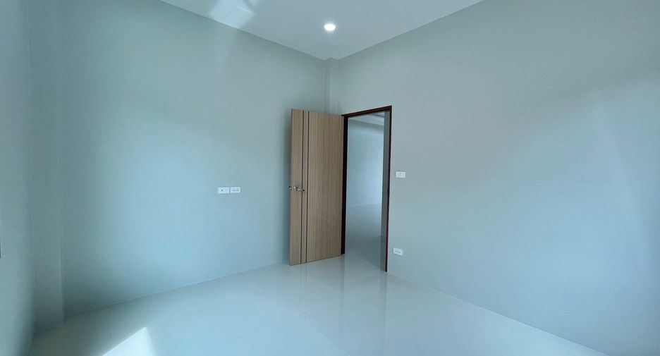 For sale 3 bedrooms house in Mueang Krabi, Krabi