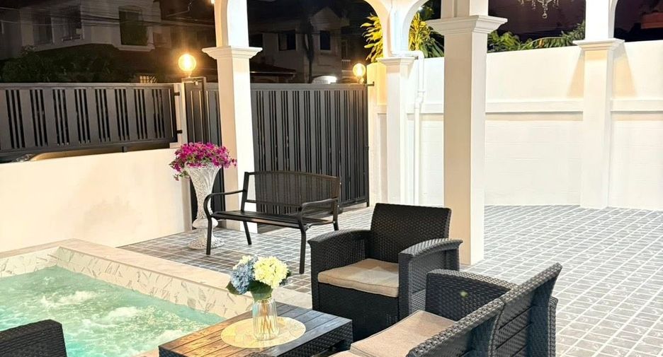 Villa en venta de 3 habitaciones en Bang Lamung, Chonburi