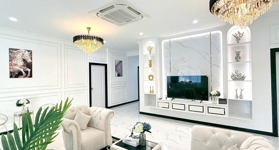 Villa en venta de 3 habitaciones en Bang Lamung, Chonburi