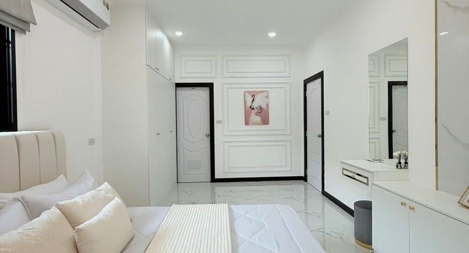 Villa en venta de 3 habitaciones en Bang Lamung, Chonburi