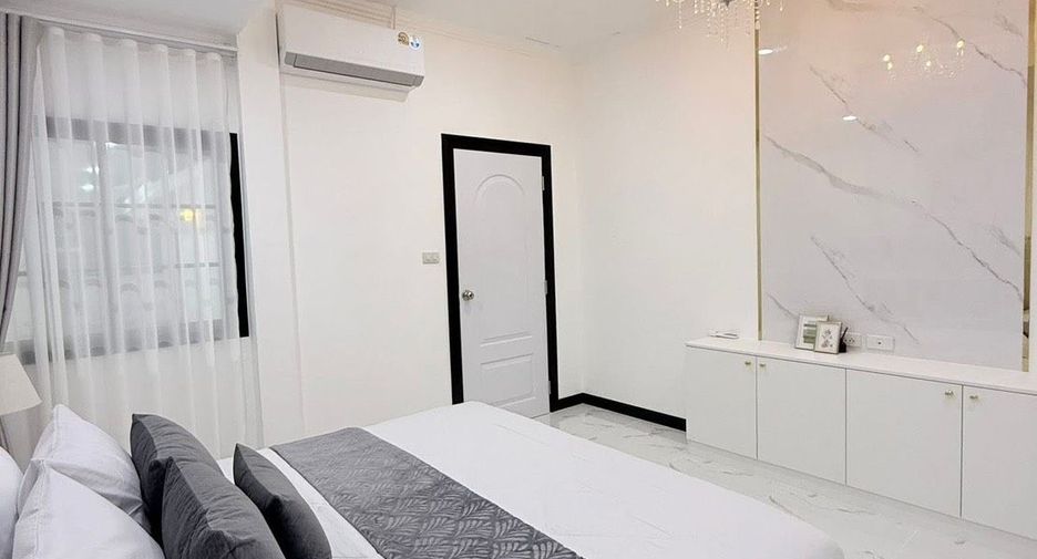 Villa en venta de 3 habitaciones en Bang Lamung, Chonburi