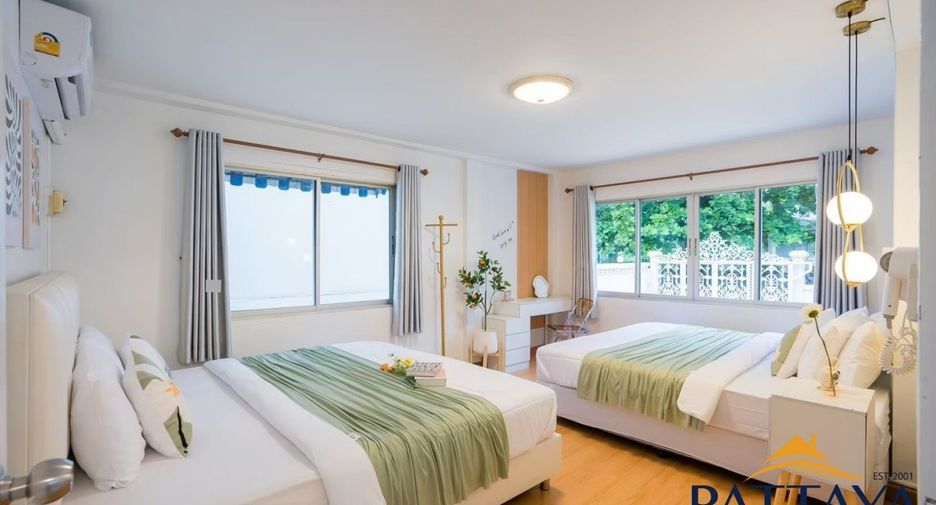 Haus zur Miete mit 5 Zimmer in Bang Lamung, Chonburi