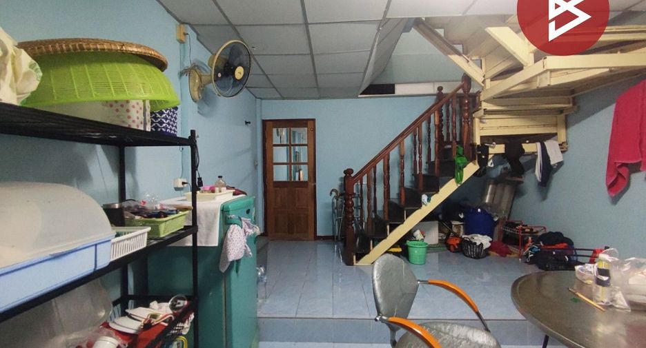 Casa adosada en venta de 2 habitaciones en Bang Kruai, Nonthaburi