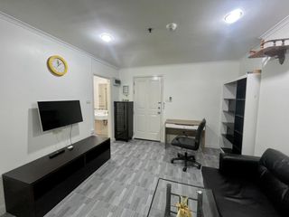 For sale 1 bed condo in Bang Phlat, Bangkok