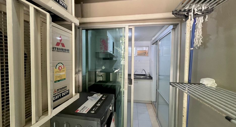 For sale 1 bed condo in Bang Phlat, Bangkok