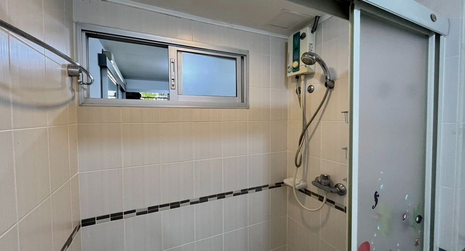 For sale 1 bed condo in Bang Phlat, Bangkok
