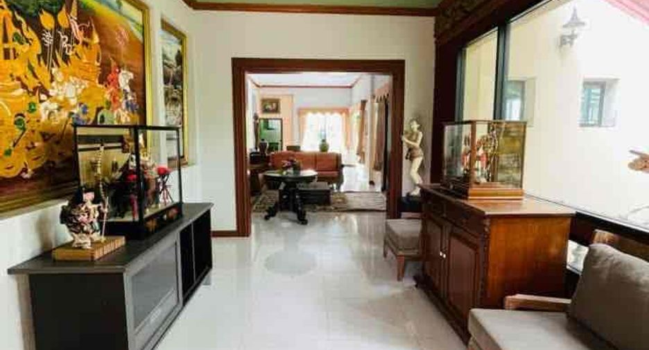 For rent 50 ベッドルーム hotel in Bang Lamung, Chonburi