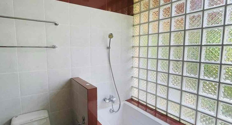 For rent 50 ベッドルーム hotel in Bang Lamung, Chonburi