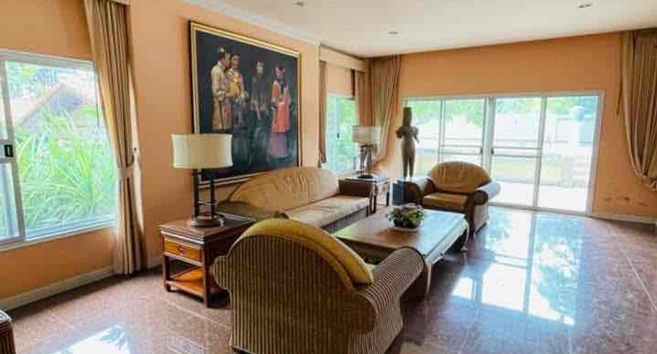 For rent 50 ベッドルーム hotel in Bang Lamung, Chonburi