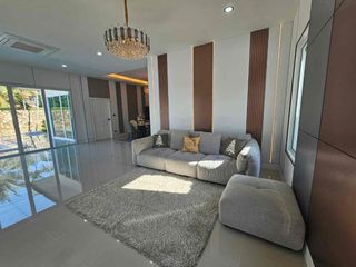 Villa en venta de 3 habitaciones en Bang Lamung, Chonburi