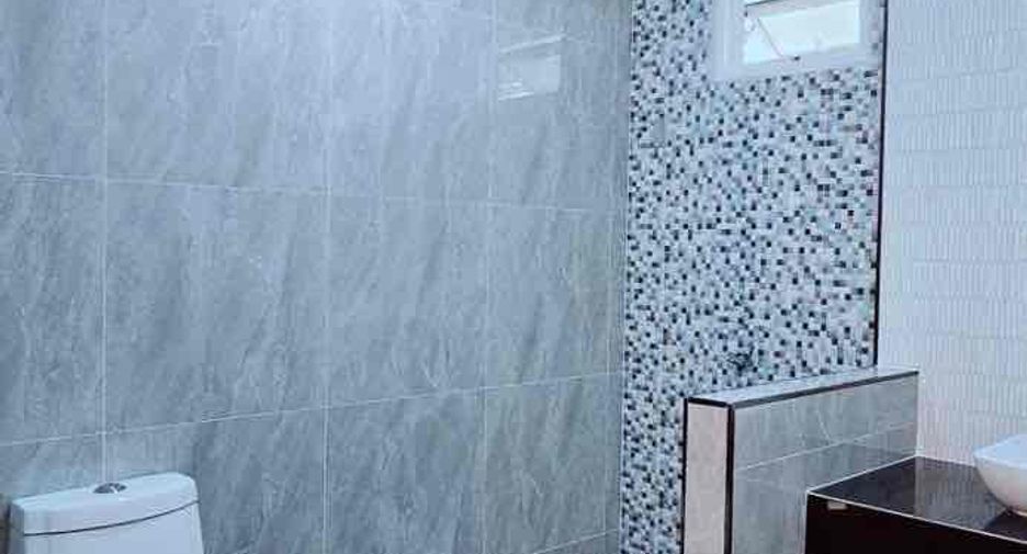 For sale 3 bedrooms villa in Bang Lamung, Chonburi
