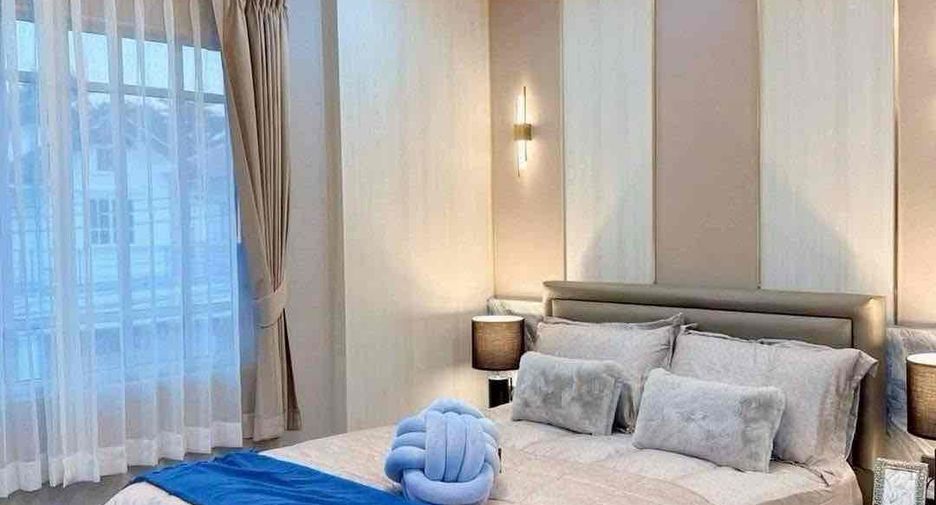 For sale 4 ベッドルーム villa in Bang Lamung, Chonburi