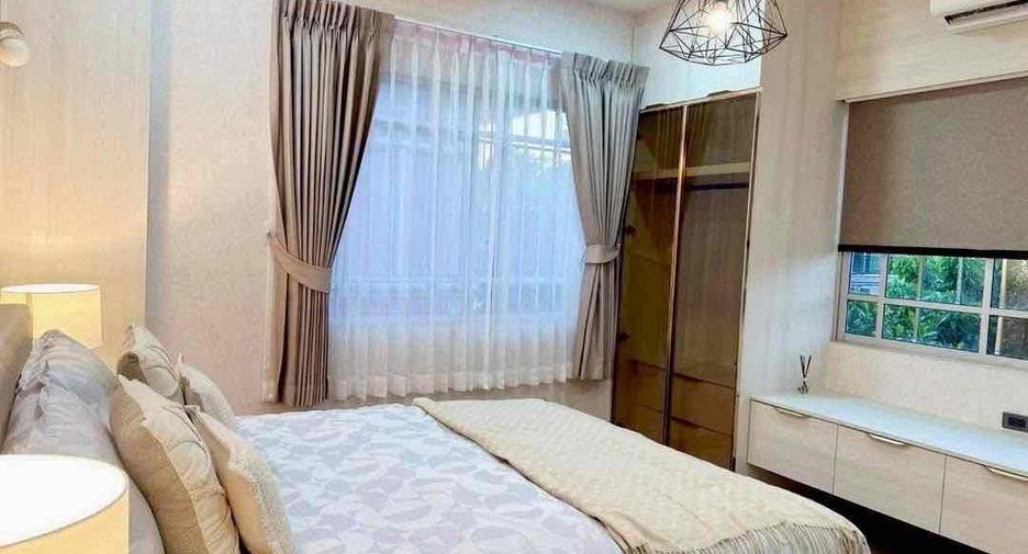 For sale 4 ベッドルーム villa in Bang Lamung, Chonburi