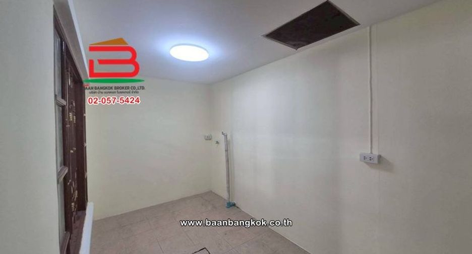 For sale 3 bedrooms townhouse in Bang Yai, Nonthaburi